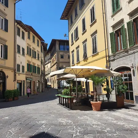 Niccolo Terrace *